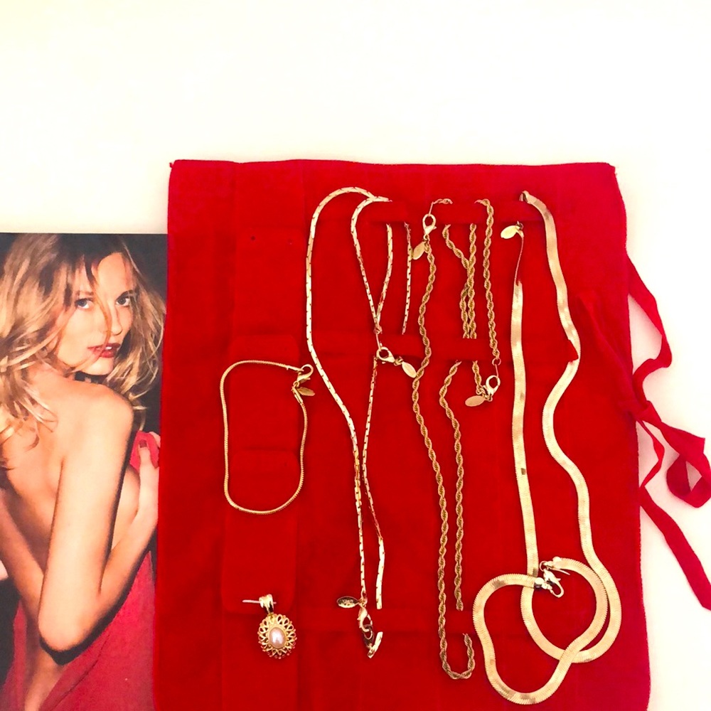 American Showcase Jewelry Lot Necklaces Matching Bracelets